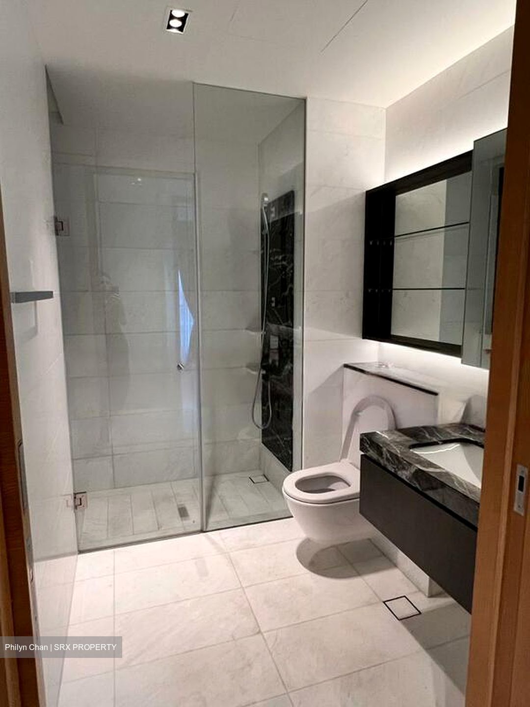 Marina One Residences (D1), Apartment #464295411